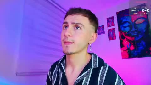 Julian Independent Model online show from May 2026 11:43:02 PM