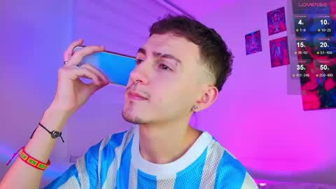 Julian Independent Model online show from June 2026 12:24:01 AM