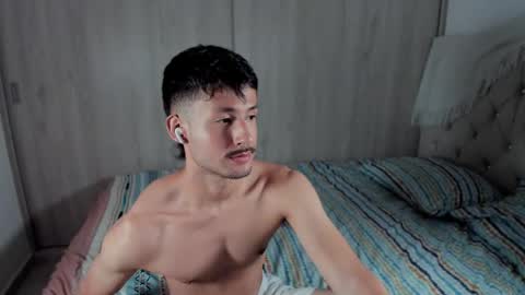 Fabian online show from April 2026 05:01:02 AM