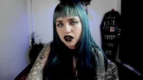 dimmuanddarkness online show from April 2026 10:05:01 PM