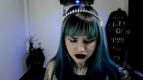 dimmuanddarkness online show from May 2026 06:04:02 PM