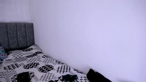 DINA online show from February 2025 03:36:02 PM