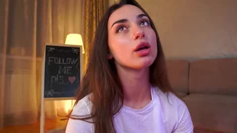 Snapshot of dinacaguimbal chatting on February 2026 01:18:01 PM Dina and ill be glad to be here with you follow to me online show from February 2026 01:18:01 PM