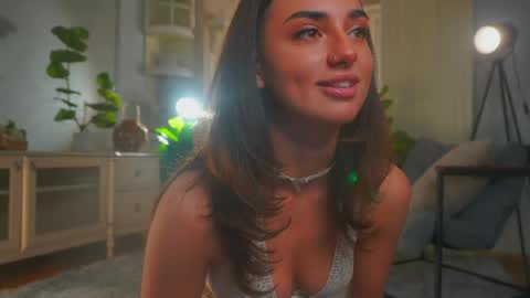 Dina and ill be glad to be here with you follow to me  online show from May 2026 12:43:02 PM