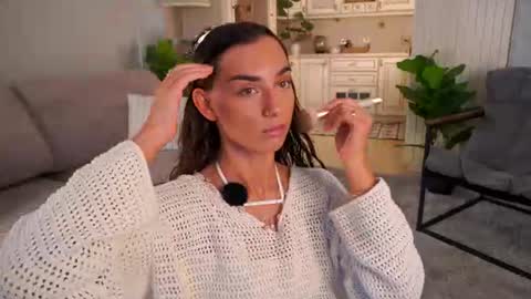 Dina and ill be glad to be here with you follow to me  online show from June 2026 08:27:02 AM