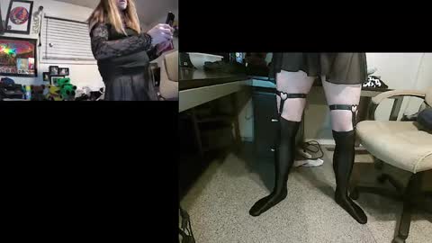 Snapshot of dinkdork094 chatting on December 2024 04:56:02 AM Dinkdork just having a good time online show from December 2024 04:56:02 AM