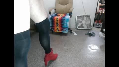 Snapshot of dinkdork094 chatting on September 2025 11:18:02 PM Dinkdork just having a good time online show from September 2025 11:18:02 PM