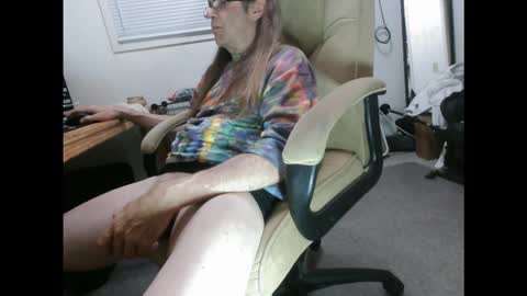 Snapshot of dinkdork094 chatting on October 2025 05:07:01 AM Dinkdork just having a good time online show from October 2025 05:07:01 AM