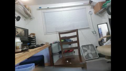 Snapshot of dinkdork094 chatting on October 2025 04:20:02 AM Dinkdork just having a good time online show from October 2025 04:20:02 AM