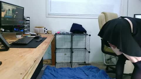 Snapshot of dinkdork094 chatting on December 2025 06:37:02 PM Dinkdork just having a good time online show from December 2025 06:37:02 PM