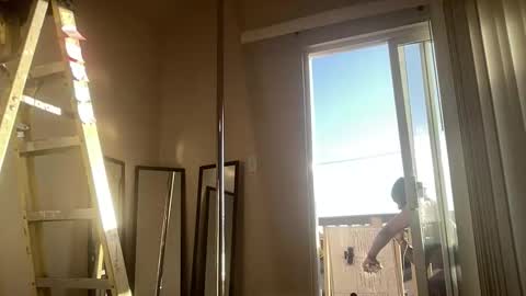 Snapshot of diordixie chatting on April 2026 01:44:02 AM DDoubleTrouble online show from April 2026 01:44:02 AM