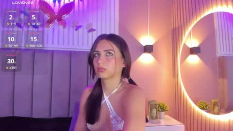 Cristal  online show from February 2025 09:17:02 AM