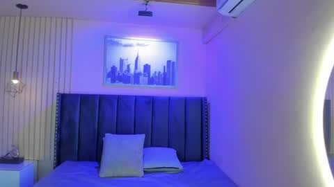 Cristal  online show from June 2026 03:31:02 AM