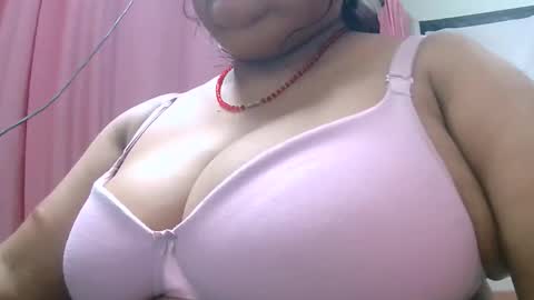 dipa2345 online show from December 2025 05:25:01 AM