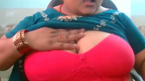 dipa2345 online show from March 2026 04:40:01 AM