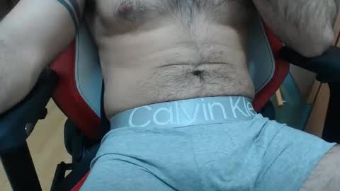 Snapshot of dirfocus chatting on November 2025 06:52:02 PM Z online show from November 2025 06:52:02 PM