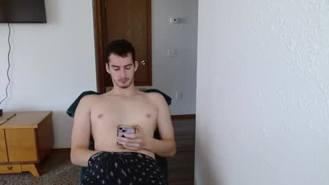 Snapshot of dirk_diggler_dirk chatting on December 2024 05:15:01 PM Dirk Diggler online show from December 2024 05:15:01 PM