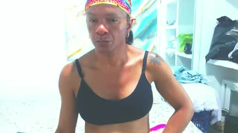 dirty_culona online show from June 2026 02:39:02 PM
