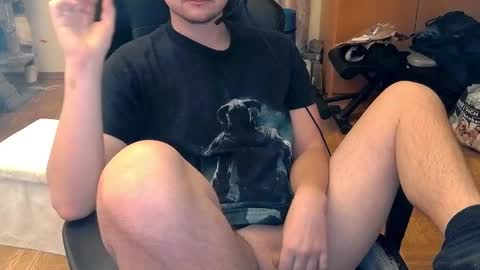 Snapshot of dirty_fun_boy chatting on December 2024 08:12:01 AM dirty_fun_boy online show from December 2024 08:12:01 AM