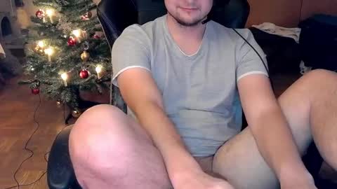 Snapshot of dirty_fun_boy chatting on December 2024 04:32:02 PM dirty_fun_boy online show from December 2024 04:32:02 PM