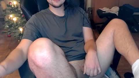 Snapshot of dirty_fun_boy chatting on December 2024 08:43:01 PM dirty_fun_boy online show from December 2024 08:43:01 PM