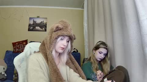 Dirty Kiss69 online show from April 2026 10:58:01 PM