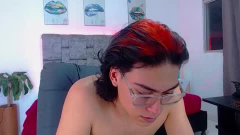 dirty model online show from September 2025 06:15:01 AM