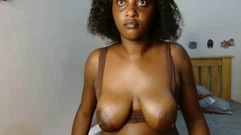 Snapshot of dirty_slutts chatting on October 2025 01:49:02 AM sisi and grovin online show from October 2025 01:49:02 AM