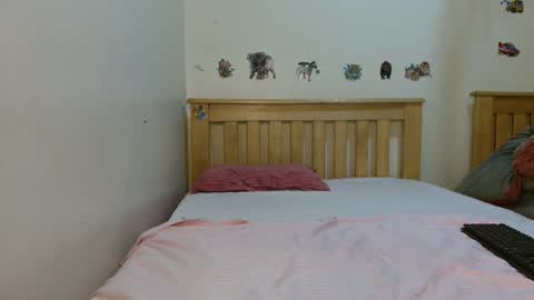 Snapshot of dirty_slutts chatting on November 2025 11:23:02 AM sisi and grovin online show from November 2025 11:23:02 AM