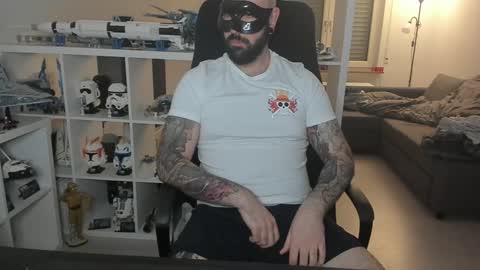 Robert online show from January 2025 08:22:01 PM