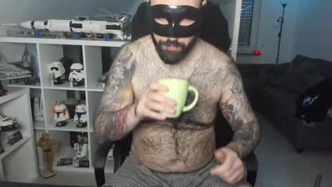 Robert online show from January 2025 04:19:01 PM