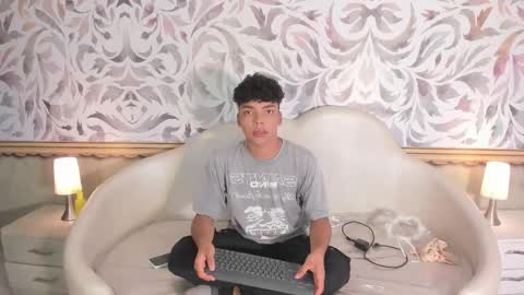 Mike online show from November 2025 01:41:01 AM