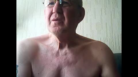 Snapshot of discovery63 chatting on May 2026 11:19:01 AM discovery63 online show from May 2026 11:19:01 AM