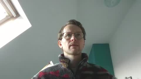 Snapshot of discovery_99 chatting on December 2025 12:58:02 PM discovery_99 online show from December 2025 12:58:02 PM