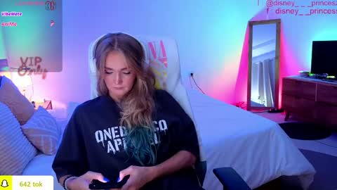 JASMINE online show from April 2026 02:22:01 PM