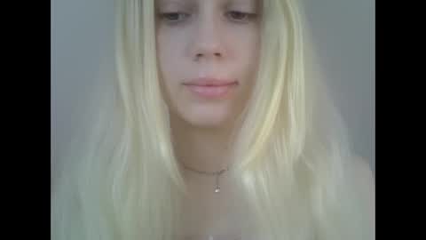 DitaMilton online show from April 2026 08:12:01 AM
