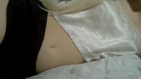 DitaMilton online show from July 2026 09:33:01 PM