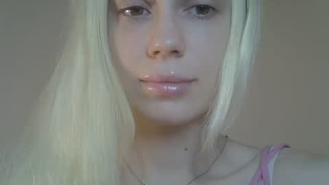 DitaReVirax online show from March 2026 09:19:01 PM