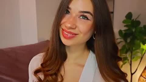 Tia online show from July 2026 09:05:02 PM