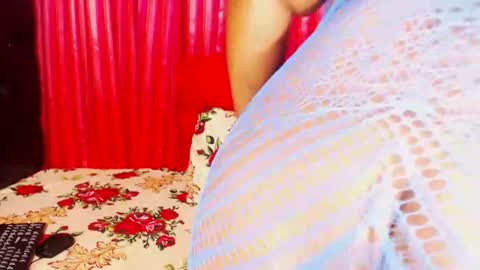 divinebooty93 online show from June 2026 06:34:01 AM
