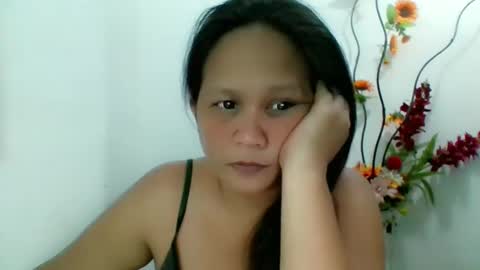 Snapshot of divinegrace10 chatting on December 2024 03:02:02 AM Divine Grace Close To Your Hear online show from December 2024 03:02:02 AM