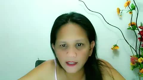 Snapshot of divinegrace10 chatting on January 2025 10:10:01 AM Divine Grace Close To Your Hear online show from January 2025 10:10:01 AM