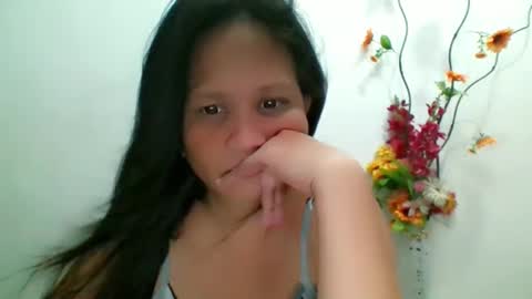 Snapshot of divinegrace10 chatting on February 2025 02:28:02 AM Divine Grace Close To Your Hear online show from February 2025 02:28:02 AM