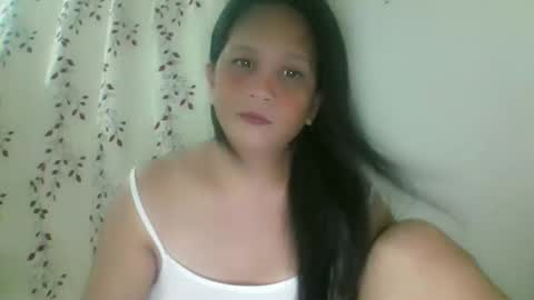 Snapshot of divinegrace10 chatting on September 2025 08:58:02 AM Divine Grace Close To Your Hear online show from September 2025 08:58:02 AM