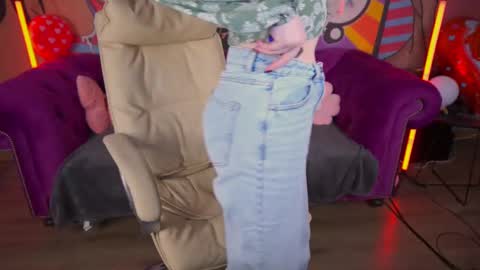 Snapshot of divinejasss chatting on March 2025 10:27:02 PM DivineJasss online show from March 2025 10:27:02 PM