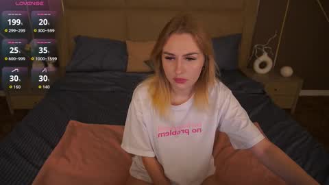 Snapshot of divinejasss chatting on September 2025 01:07:02 AM DivineJasss online show from September 2025 01:07:02 AM