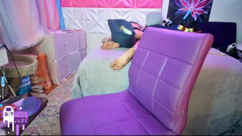 Snapshot of divynejade chatting on December 2024 09:02:01 AM Jade Divyne online show from December 2024 09:02:01 AM