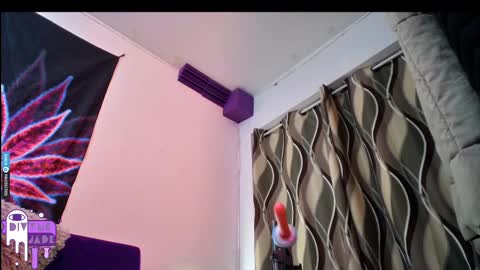 Snapshot of divynejade chatting on February 2025 11:37:02 PM Jade Divyne online show from February 2025 11:37:02 PM