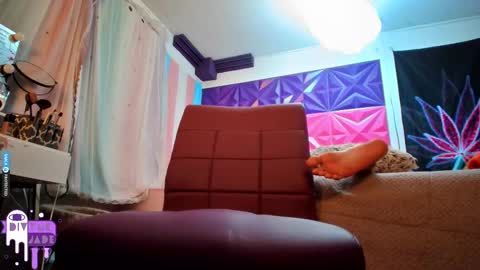 Snapshot of divynejade chatting on February 2025 10:17:02 AM Jade Divyne online show from February 2025 10:17:02 AM