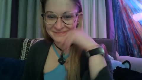 dixie_comanche online show from December 2024 06:44:02 AM